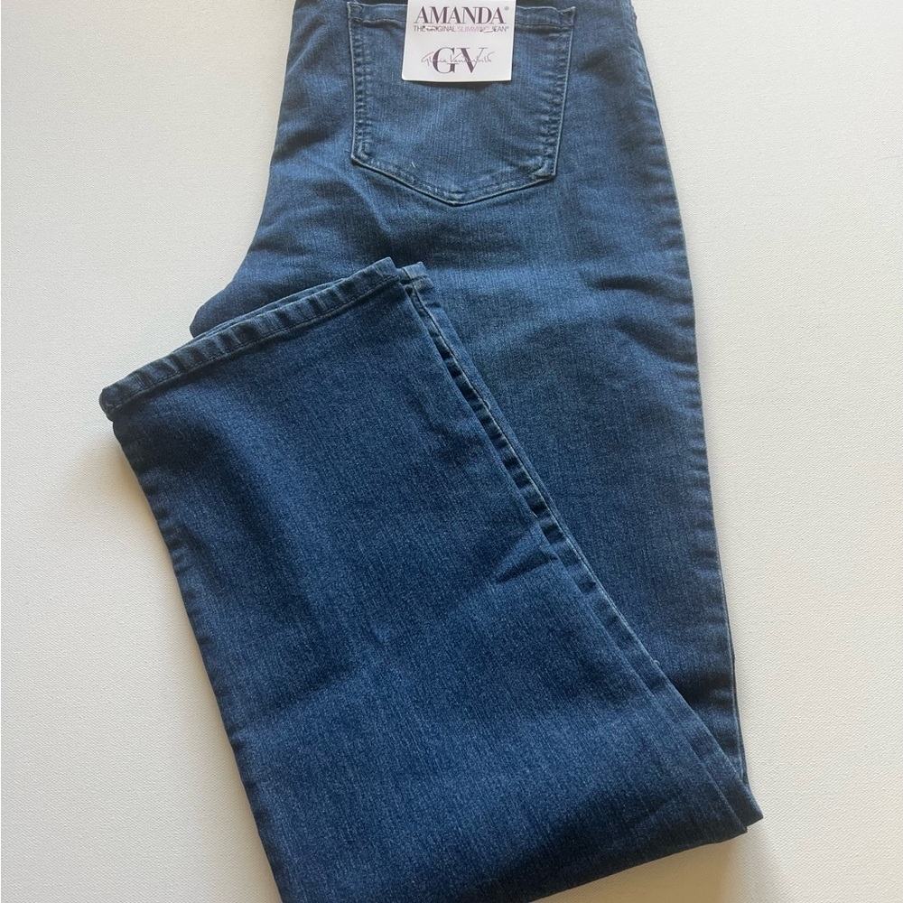 NWT Gloria Vanderbilt Jeans Women's Size 14 Blue Denim Amanda Straight Leg (F1)